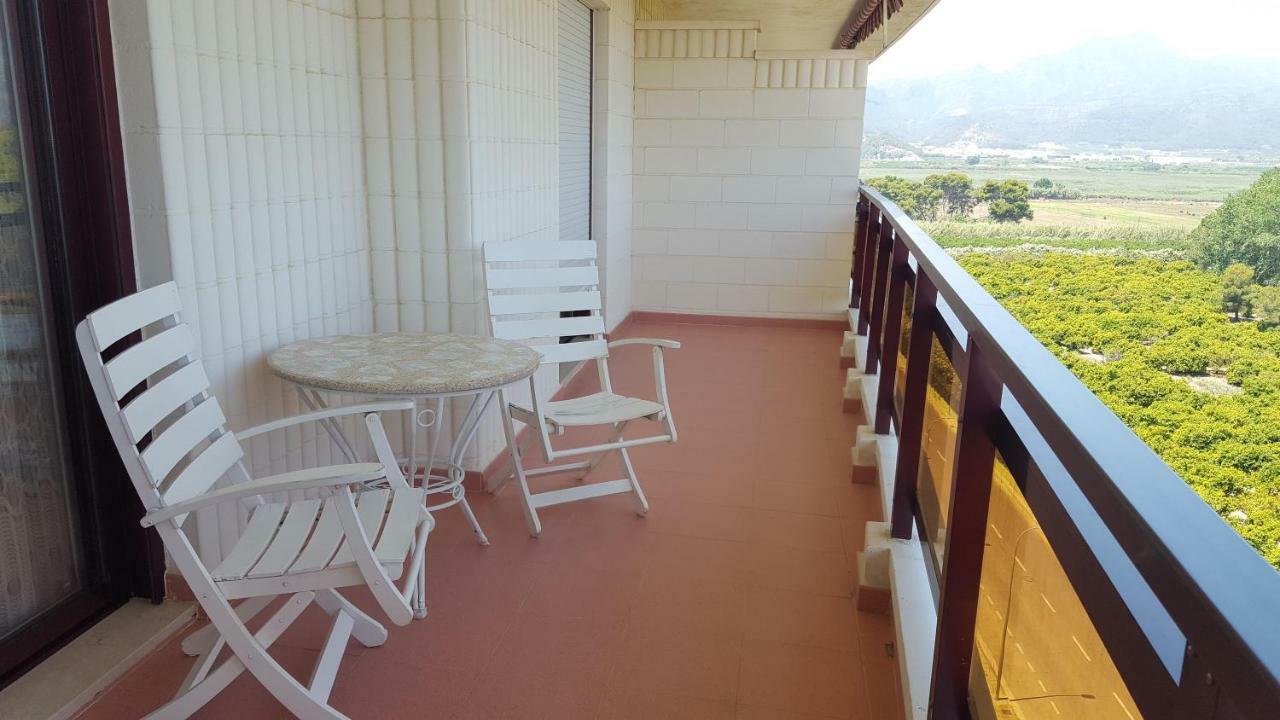 Апартаменты Salinas Gandia - Solo Alquiler Familias Экстерьер фото